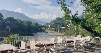 Capital City Hotel And Restaurant