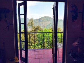Family Apartment, Balcony, Mountain View | Terrace/patio - Stumpfields (Ootacamund)