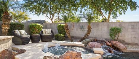 Piscine extérieure, piscine chauffée