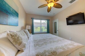 2 Schlafzimmer, Bügeleisen/Bügelbrett, Bettwäsche