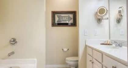 Lake Marion 3Bed/3Bath Deluxe!