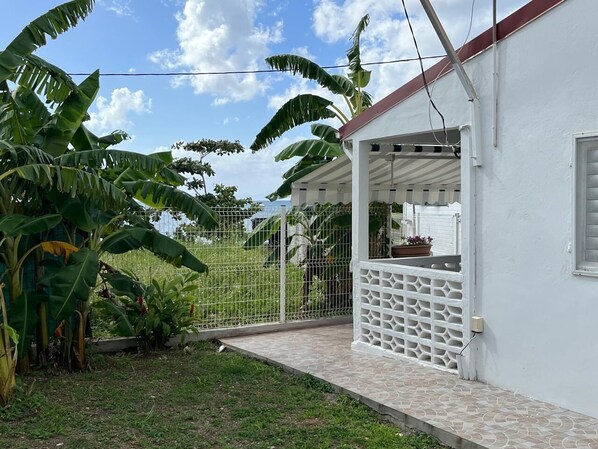 Property grounds - Charming house with sea view (Saint-Louis , Marie-Galante)