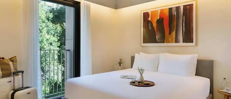 1 habitación, muebles diferentes y cunas gratuitas