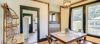 Williamson Cottage ~ 2 Mi to Town + Trails!
