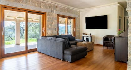 Jacuzzi | Nature | Parking Places | 10 min from the Sea