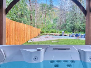 مغطس سبا خارجي