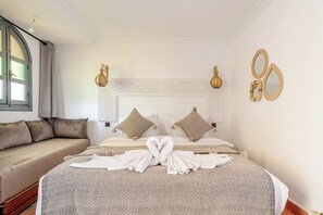 5 habitaciones, wifi y ropa de cama 