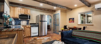 Steps to the Historic Santa Fe Plaza