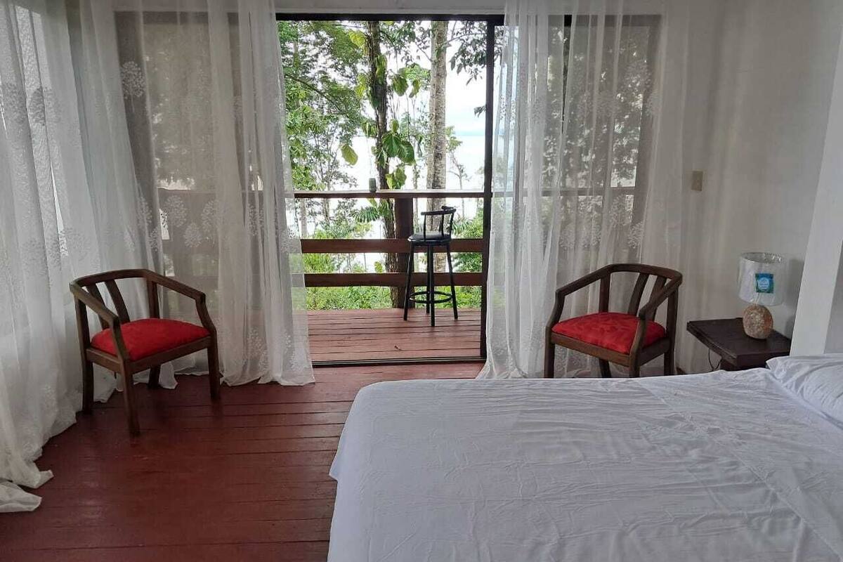 Standard Room, Sea View | Free WiFi