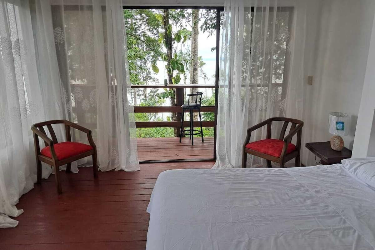Standard Room, Sea View | Free WiFi
