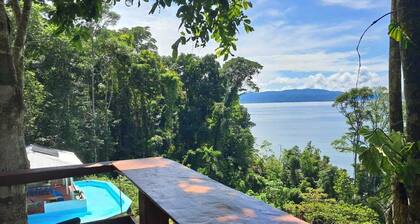 Salamoli Gulf view house