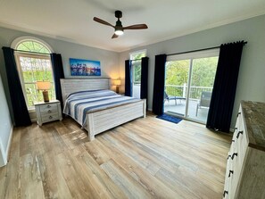 7 間睡房、書桌、熨斗/熨衫板、免費 Wi-Fi