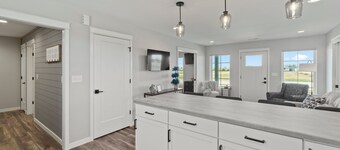 Country Club Cottages - 1703