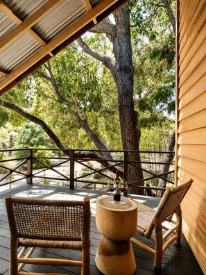 Terrace/patio - Orchard Cottage—Romantic Bushland Retreat w/ Sauna (Yallingup Siding)