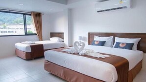 Unclassified image, 3 of 22, button - RoomQuest the Beach Kalim Patong (Phuket)