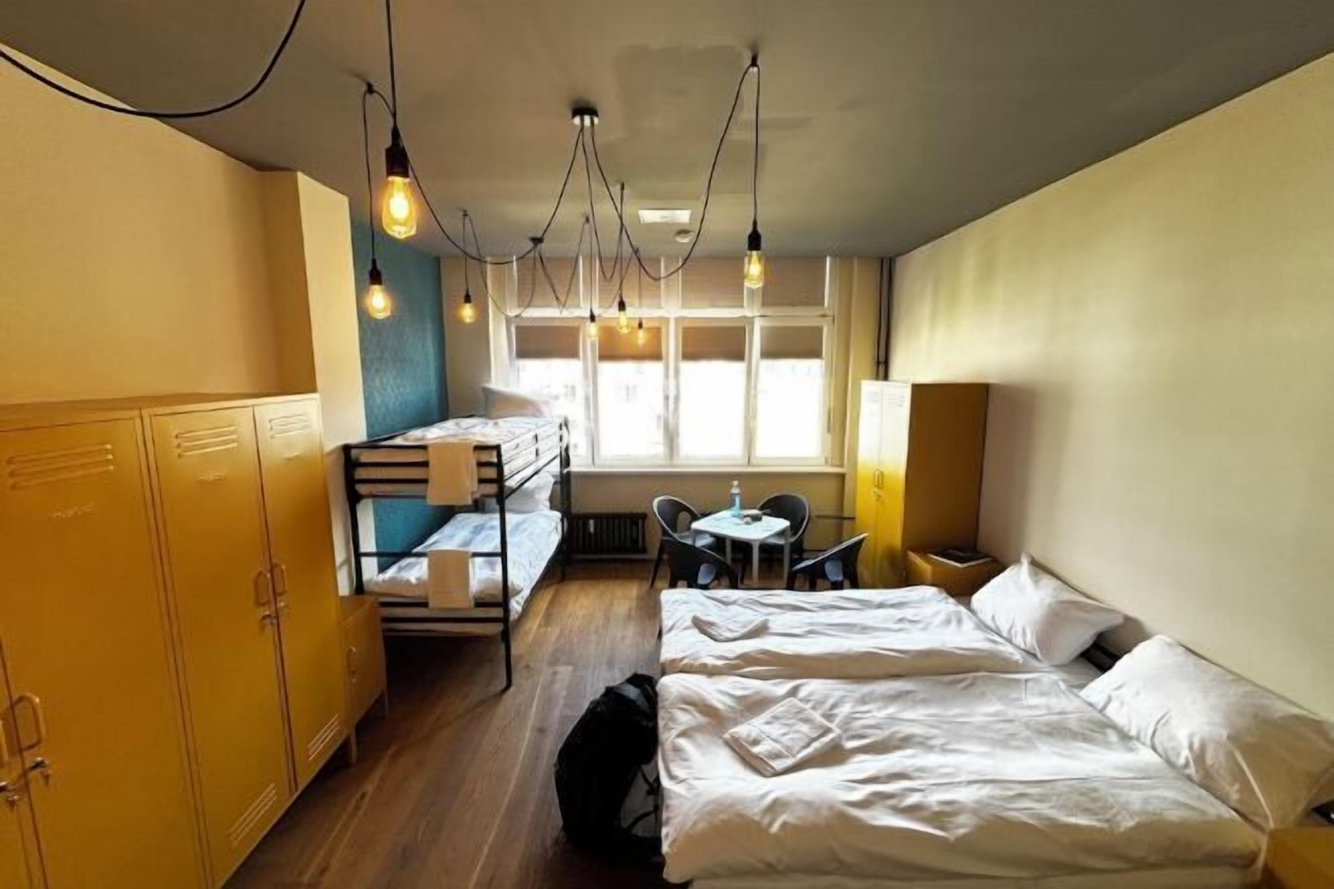 Allergikerbettwaren, Schreibtisch, kostenloses WLAN, Bettwäsche