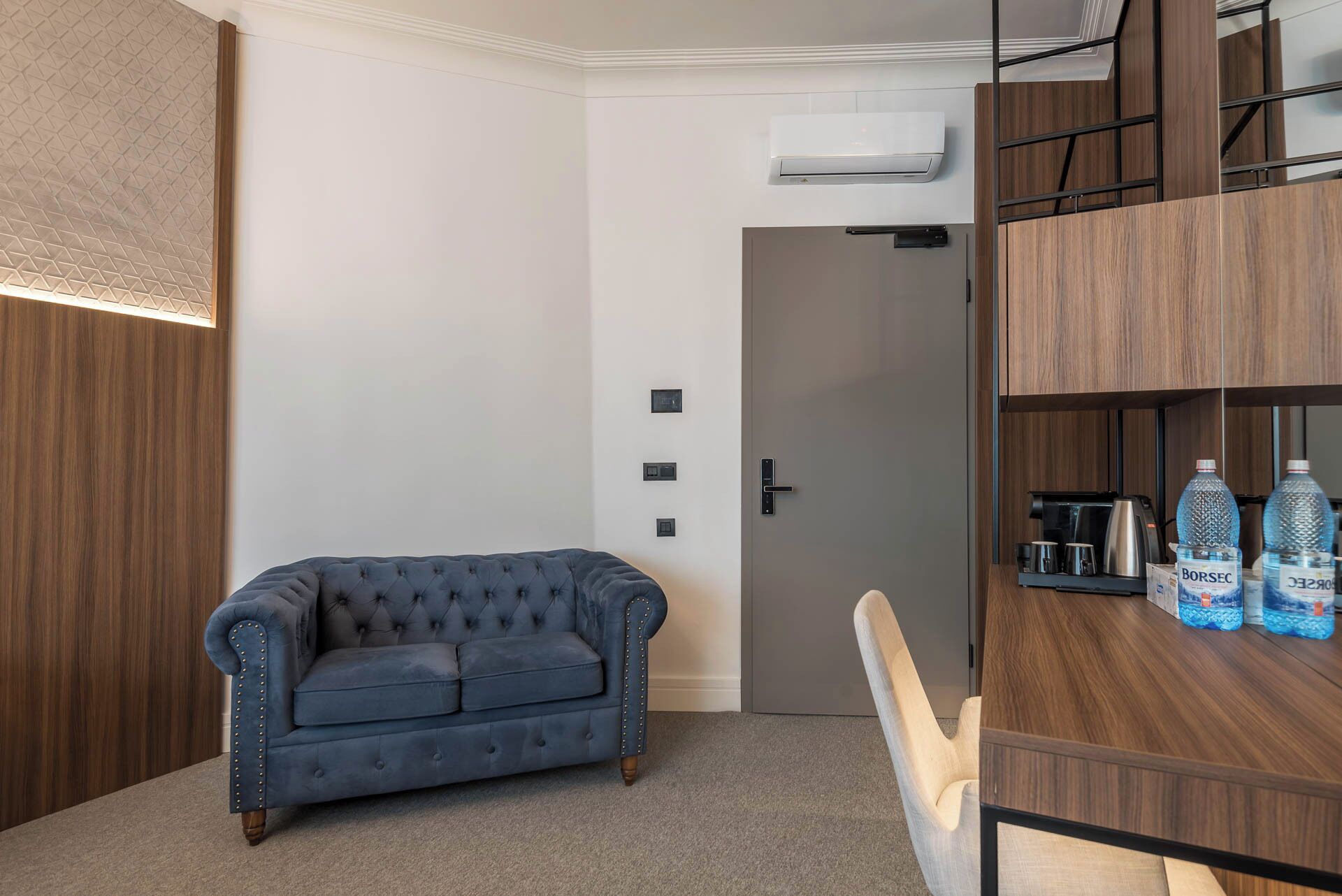 Photo - HIGHLINE DOWNTOWN ApartHotel OLDTOWN UNIRII SQUARE