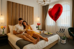 Deluxe Double Room | Premium bedding, down comforters, memory foam beds, desk - Highline Downtown Aparthotel (Bucharest)
