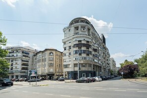 Exterior - Highline Downtown Aparthotel (Bucharest)