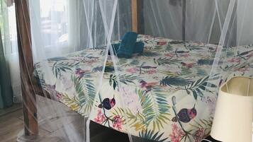 2 Schlafzimmer, Bügeleisen/Bügelbrett, Reisekinderbett, kostenloses WLAN