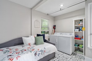 4 chambres, fer et planche Ă repasser, lit parapluie, Wi-Fi gratuit