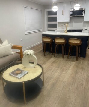 Living area - Cozy & clean 2 apartment in St Pete. (St. Petersburg)