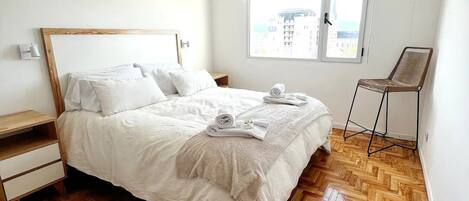 1 habitación, wifi y ropa de cama