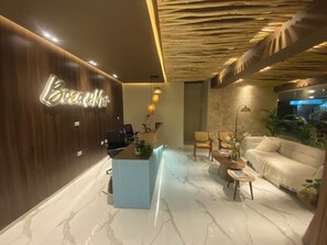 Lobby - New apartment with all amenities, one minute walking distance to the beach. (Boca Chica)