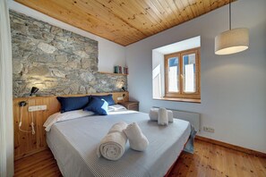 5 sovrum, strykjärn/strykbräda, resesäng och gratis wi-fi
