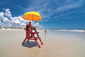 Na praia