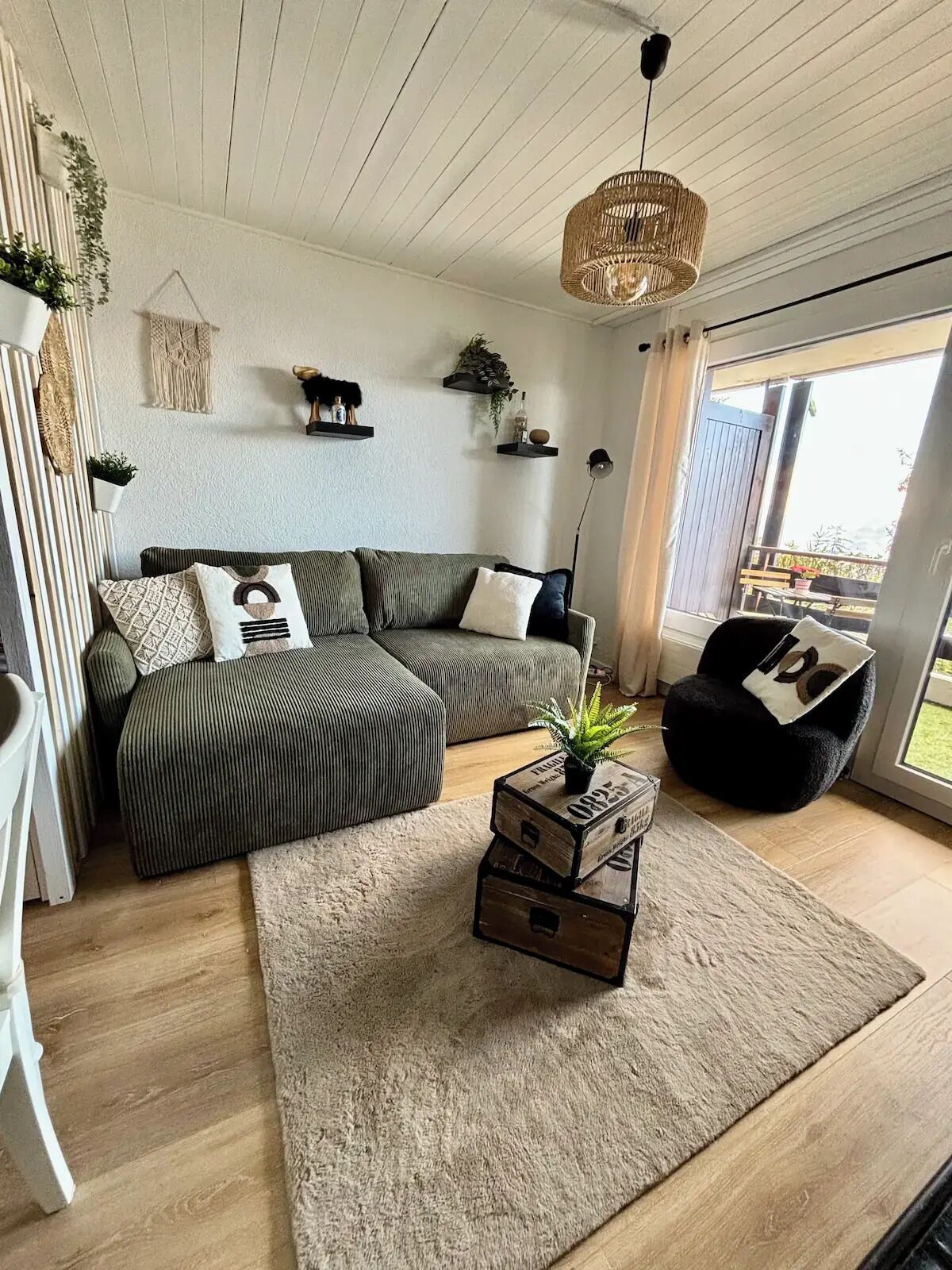 Apartemen Comfort, pemandangan gunung | Area keluarga