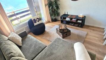 Comfort Apartment, Mountain View | Living area