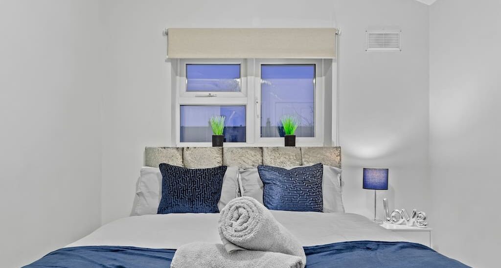 3 bedrooms, iron/ironing board, free WiFi