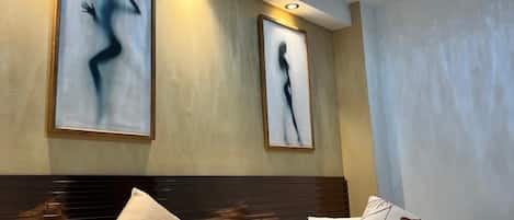 ห้องพักสำหรับสี่ท่าน | Wi-Fi ฟรี, ผ้าปูที่นอน