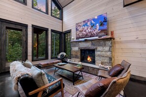 Smart-TV, peis, videospill og bøker