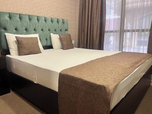 Basic Double Room, City View - Address Hotel (Baku)