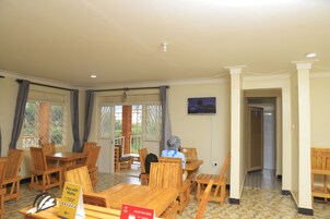 Free daily full breakfast