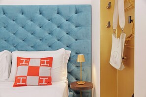 2 bedrooms, desk, free WiFi, bed sheets