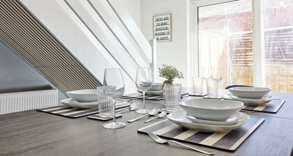 Beautiful Stylish 3 Bedroom house near to Rayleigh