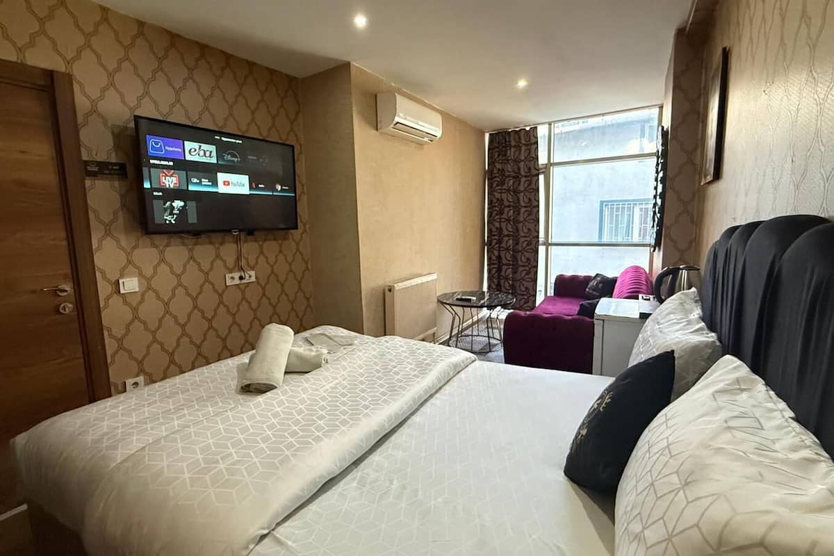 Studiosuite – business | Lydisolert og wi-fi (inkludert)