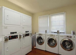 Interior - THE MADISON SAN ANTONIO RIVERWALK STUDIO DELUXE 1 (San Antonio)