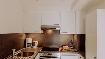 Comfort Apartment, Private Bathroom | Private kitchen