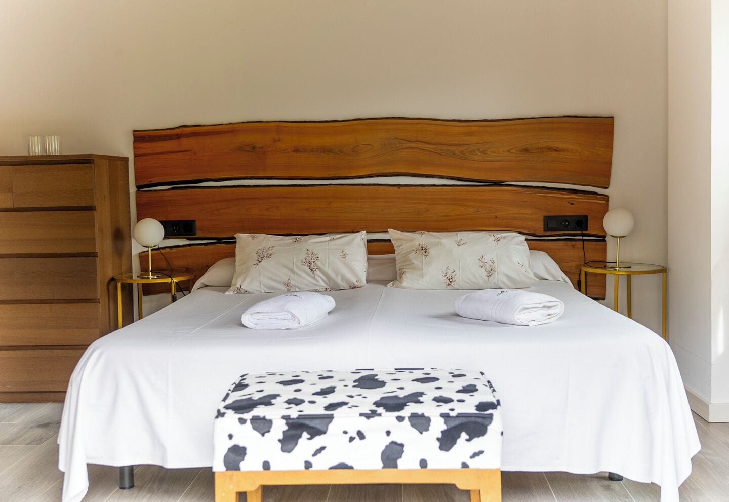 Deluxe Double or Twin Room, Balcony, Mountain View | Premium bedding, down comforters, memory foam beds