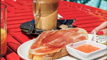 Daily cooked-to-order breakfast for a fee