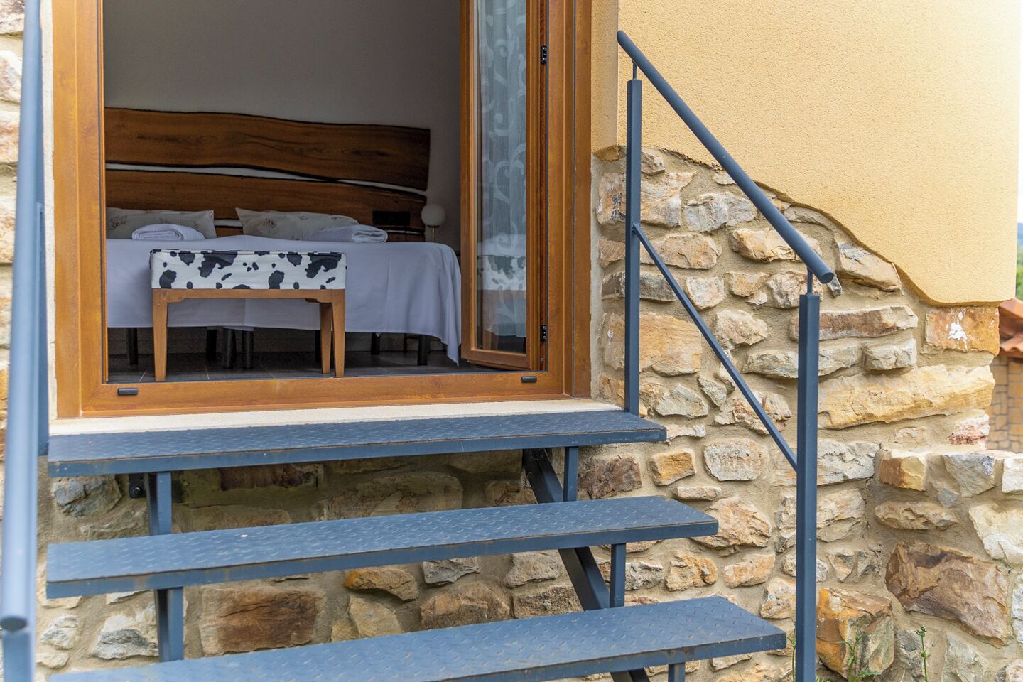 Deluxe Double or Twin Room, Balcony, Mountain View