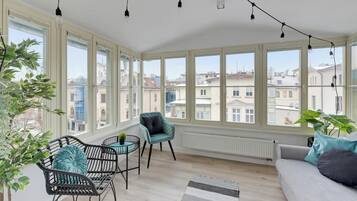 1 habitación, tabla de planchar con plancha y wifi gratis