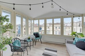 Lägenhet Classic - utsikt mot staden | 1 sovrum, strykjärn/strykbräda och gratis wi-fi