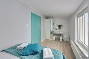 Căn hộ phong cách cổ điển, quang cảnh thành phố | 1 phòng ngủ, bàn ủi/dụng cụ ủi quần áo