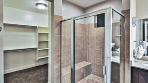 Familienhaus, Bergblick | Badezimmer