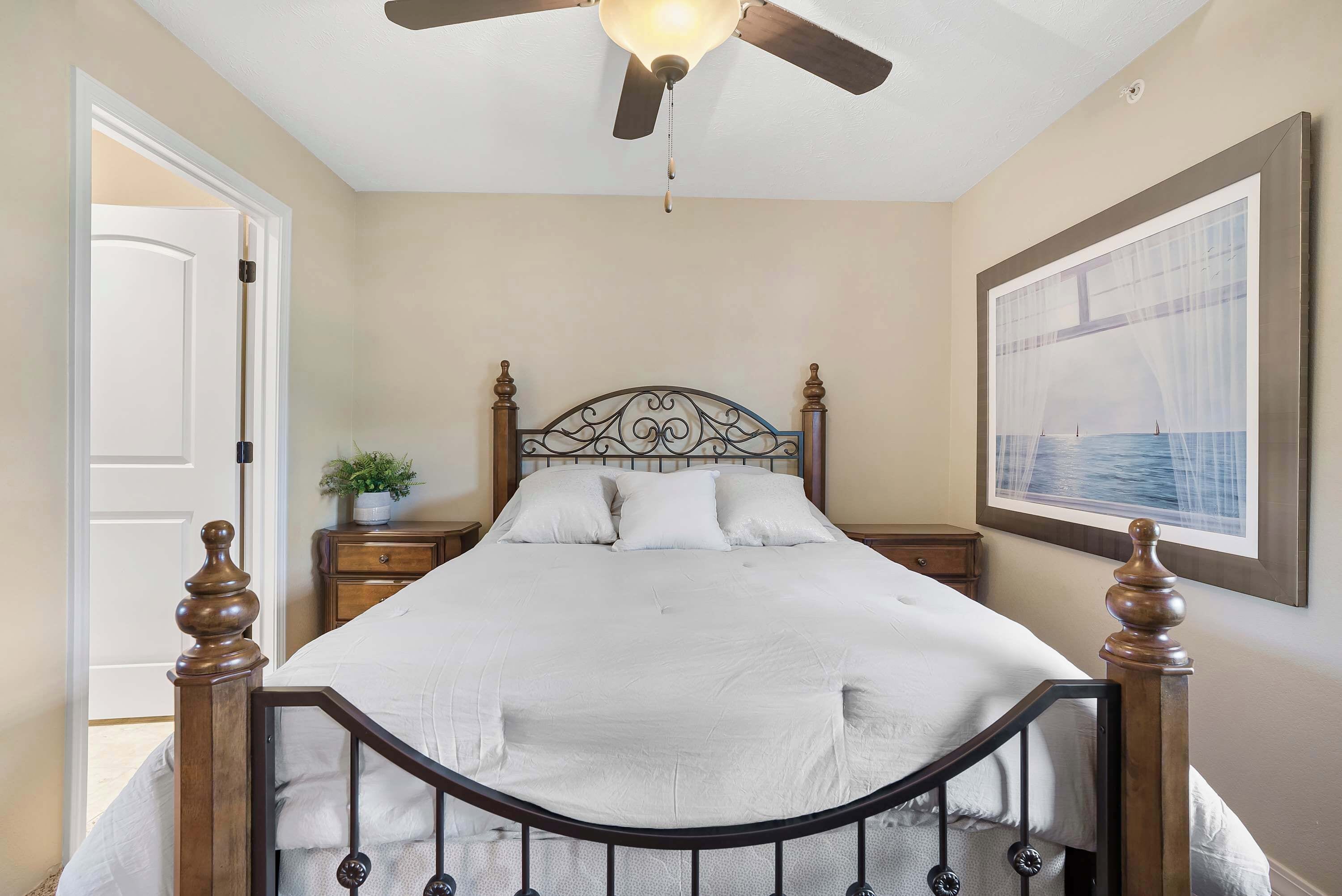 3 bedrooms, iron/ironing board, WiFi, bed sheets